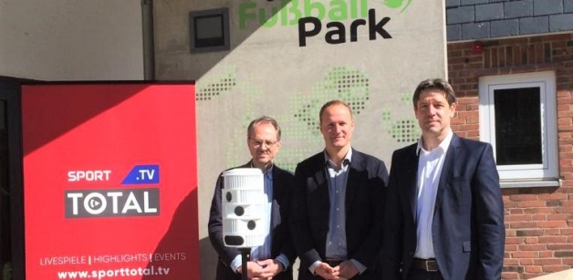 sporttotal.tv-Kameras im Uwe Seeler Fußball Park installiert